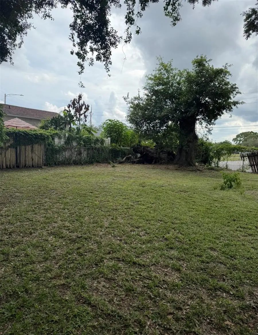 3942 Wells Street N, Orlando, FL 32805 - #2