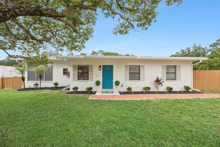 71 1st Street, Chuluota, FL 32766 - #2