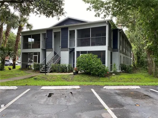 2404 Northlake Drive Ne #2404, SANFORD, FL 32773