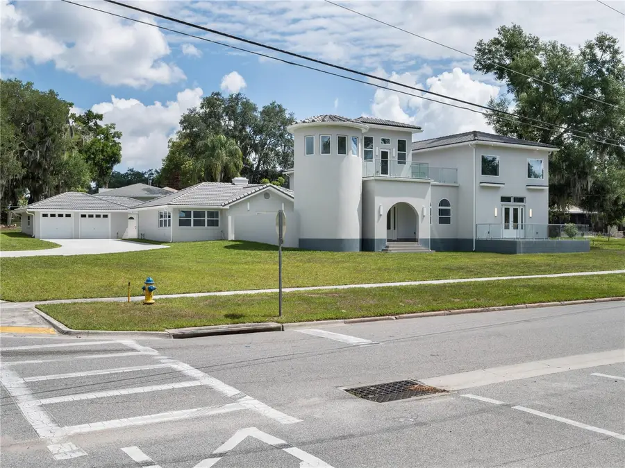1190 W Lakeshore Drive, Clermont, FL 34711 - #2