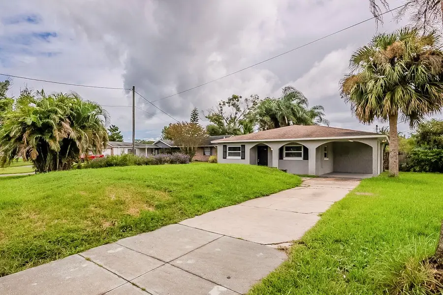 28042 Lois Drive, Tavares, FL 32778 - #3
