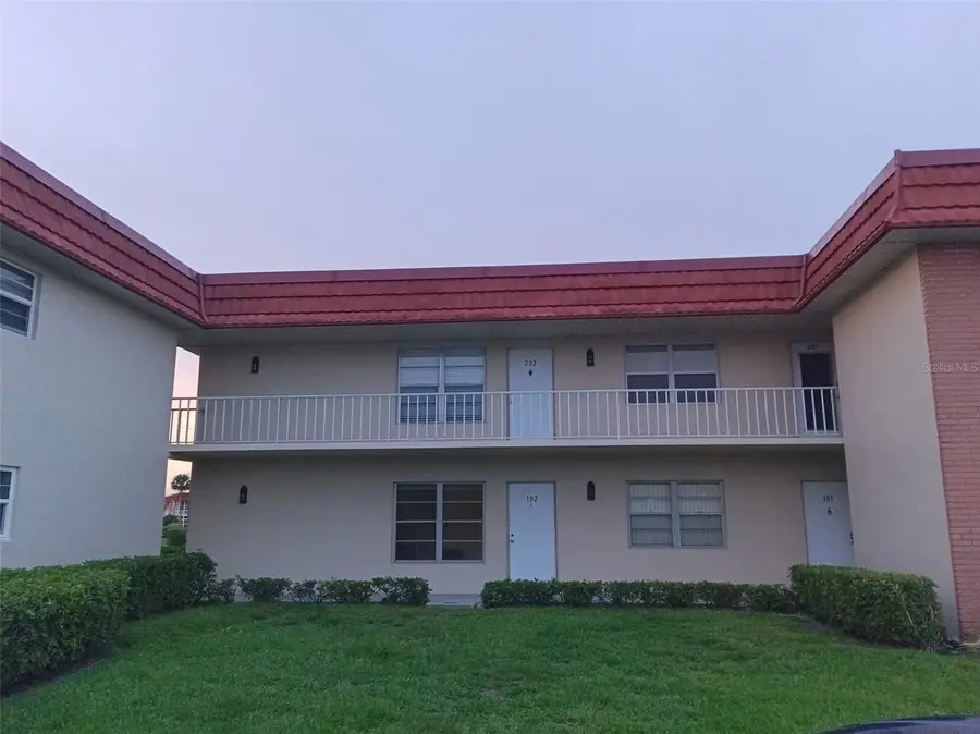 57 Woodland Drive #102, Vero Beach, FL 32962 - #2