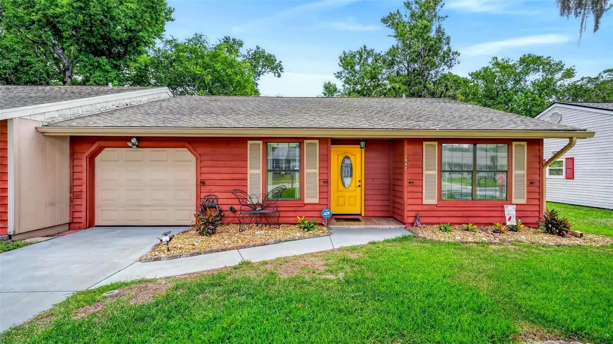 1047 W Samms Avenue, Port Orange, FL 32129 - #1