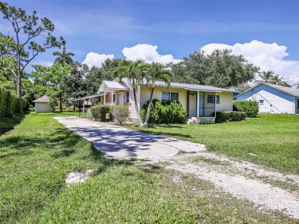 5211 Maple Lane, NAPLES, FL 34113