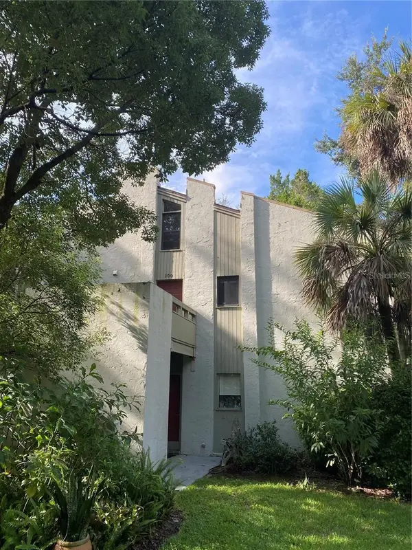 200 Fairway Drive #200, LONGWOOD, FL 32779