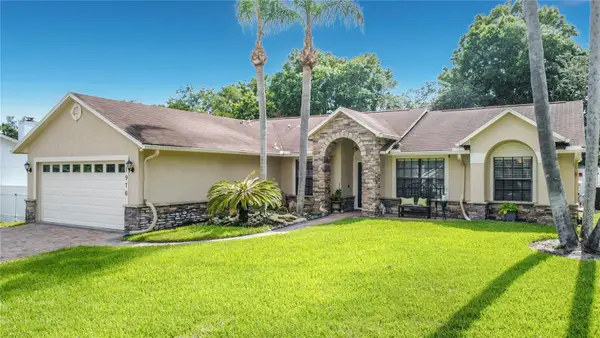 1976 Key Lime Street, OCOEE, FL 34761