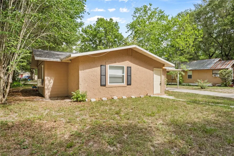 516 Pitt Street, Wildwood, FL 34785 - #2