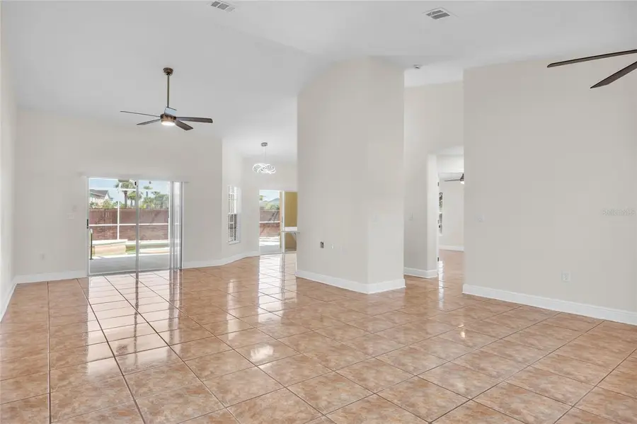 2910 Lotus Ct, Kissimmee, FL 34747 - #3
