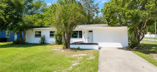 8 Flamevine Lane, DEBARY, FL 32713