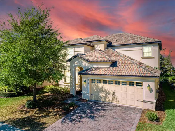 9024 Shadow Mountain Street, DAVENPORT, FL 33896