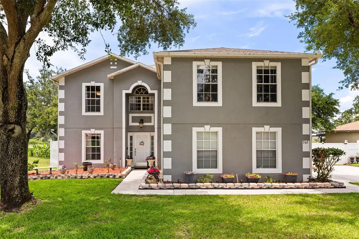 302 Lake Shepard Drive, Apopka, FL 32703 - #1
