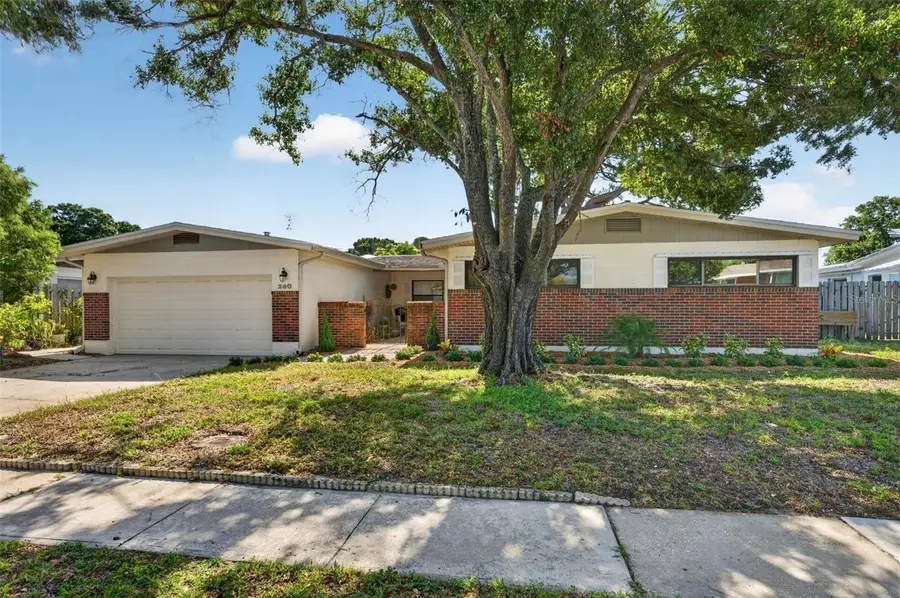 260 E Lauren Court, Merritt Island, FL 32952 - #2