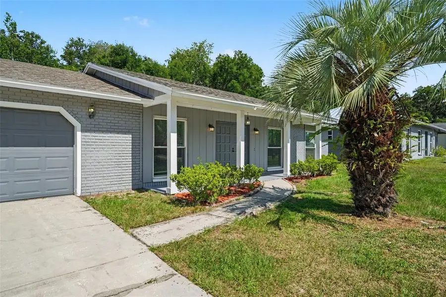 3607 Woodhill Drive, Brandon, FL 33511 - #2
