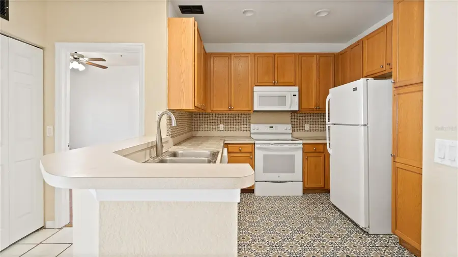 2586 Grand Central Parkway #3, Orlando, FL 32839 - #2