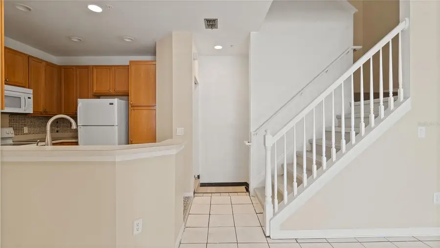 2586 Grand Central Parkway #3, Orlando, FL 32839 - #3