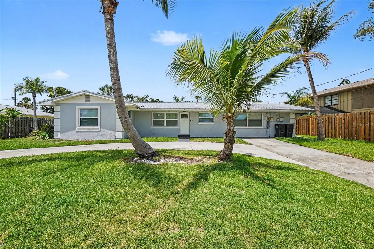 2009 Tarpon Road, Palmetto, FL 34221 - #1