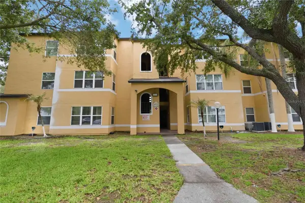 4572 Commander Drive #1227, ORLANDO, FL 32822