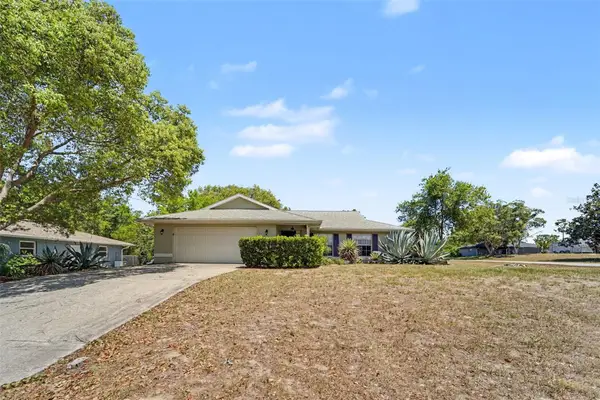 7006 Maplehurst Drive, PORT RICHEY, FL 34668