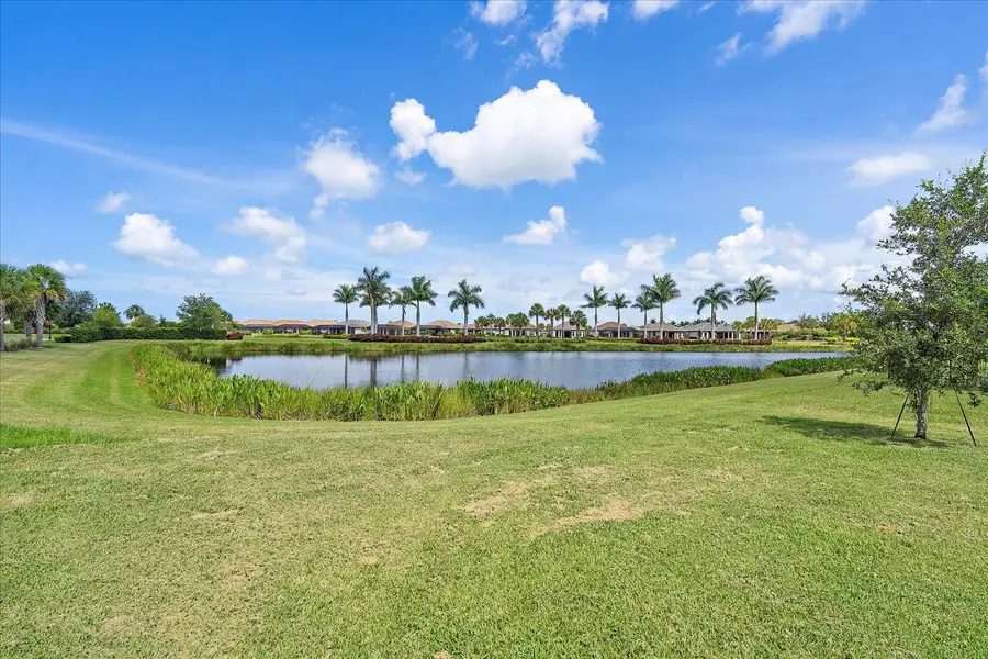 10141 Milky Way Circle, Sarasota, FL 34241 - #2