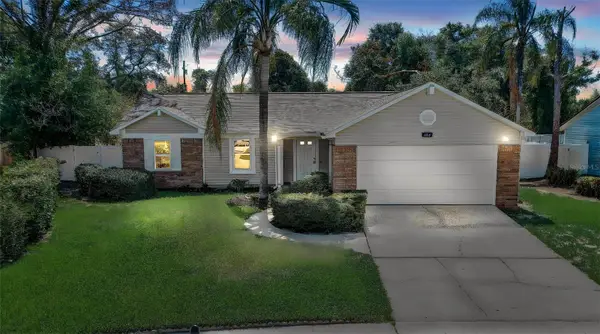 616 Sherwood Drive, ALTAMONTE SPRINGS, FL 32701