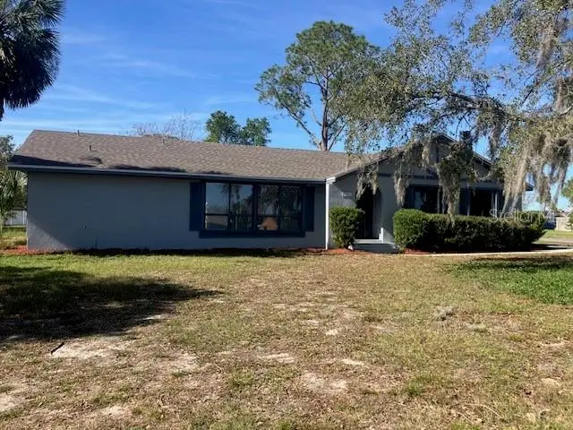 5241 Magnolia Terrace, Fruitland Park, FL 34731 - #2
