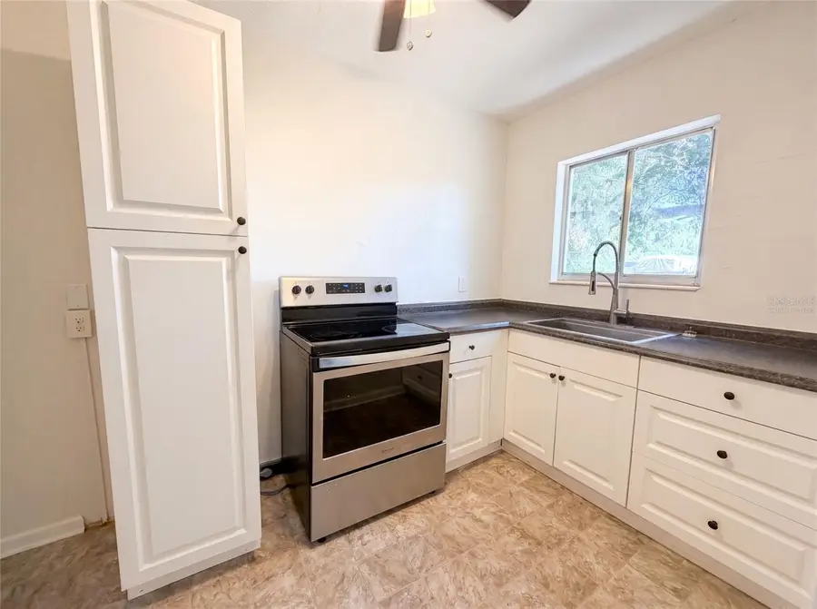 2235 45th Avenue N, Saint Petersburg, FL 33714 - #2