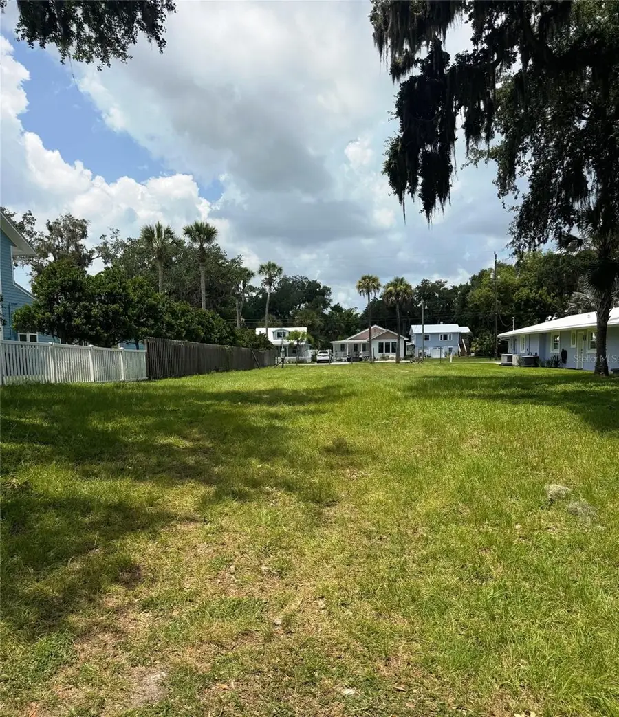 622 N Riverside Drive, New Smyrna Beach, FL 32168 - #2