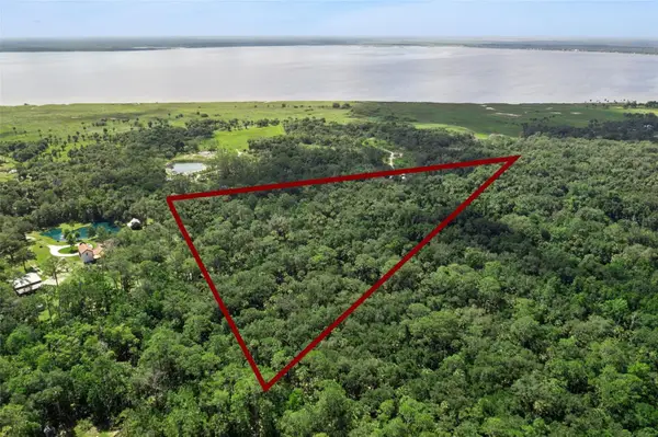 2401 Canvasback Trail, GENEVA, FL 32732