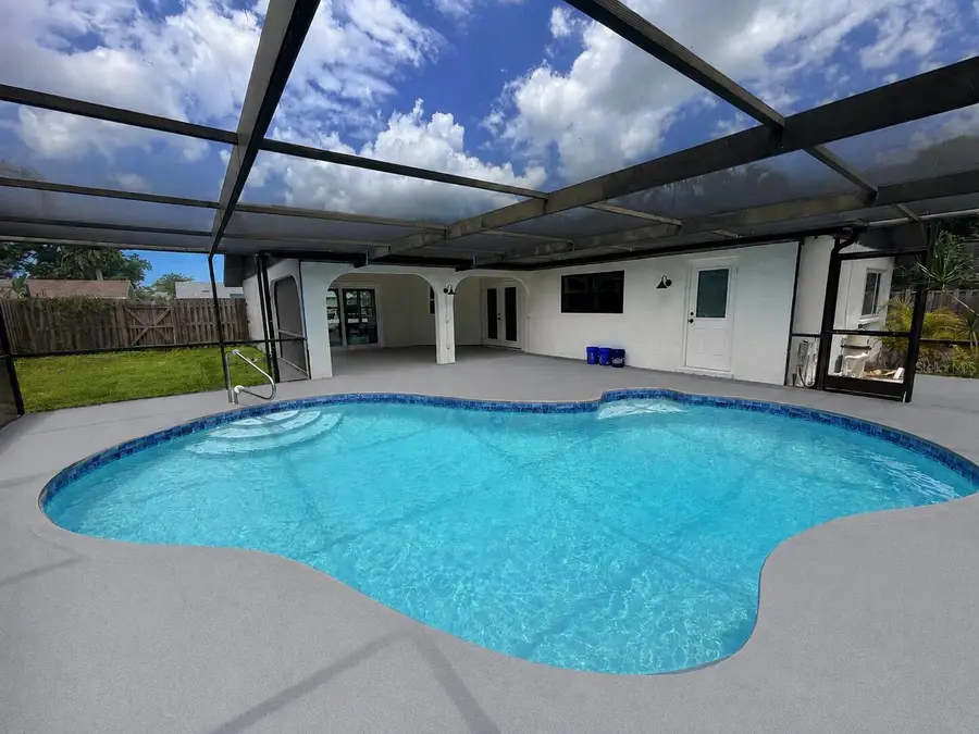 303 70th Street Nw, Bradenton, FL 34209 - #2