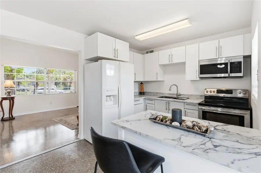 6018 W Livingston Street, Orlando, FL 32835 - #2