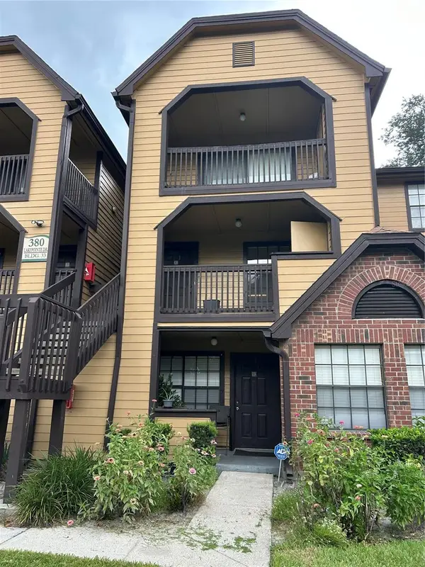 380 Lakepointe Drive #202, ALTAMONTE SPRINGS, FL 32701