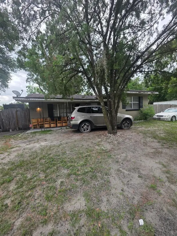 8311 N 18th Street, TAMPA, FL 33604