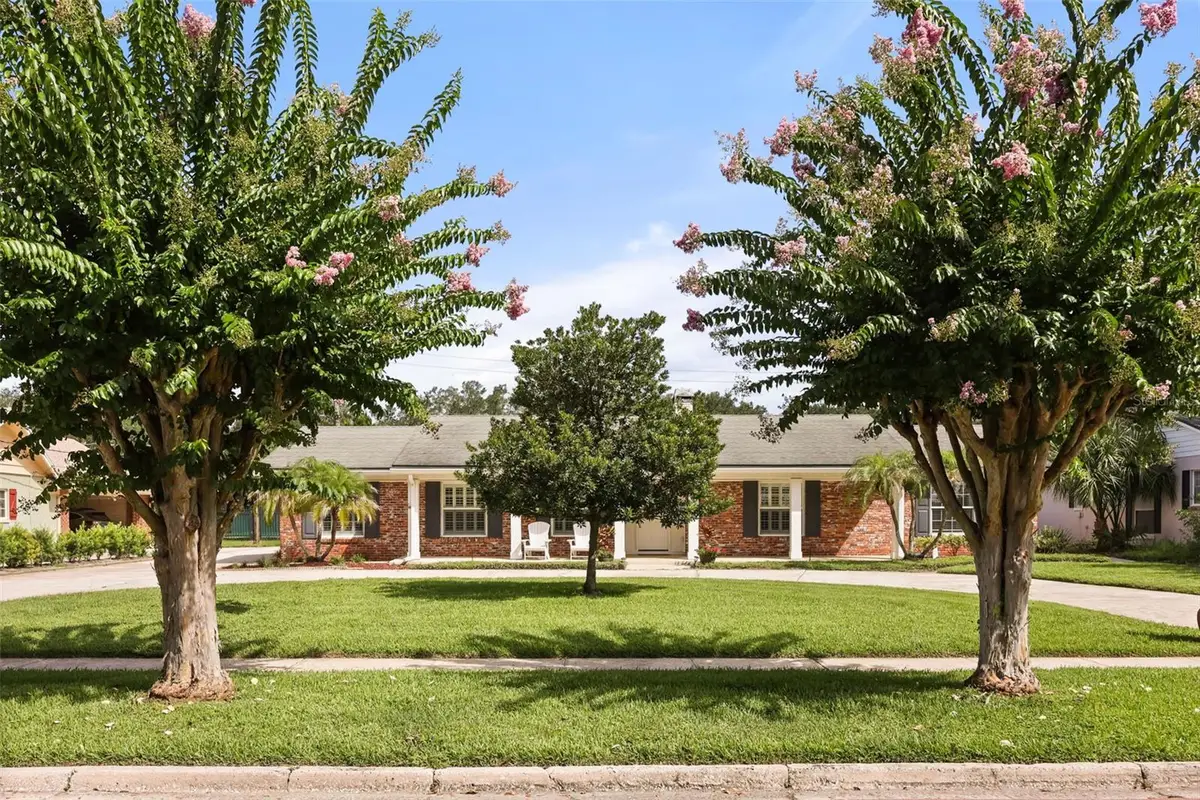 1523 Lake Shore Drive, Orlando, FL 32803 - #1