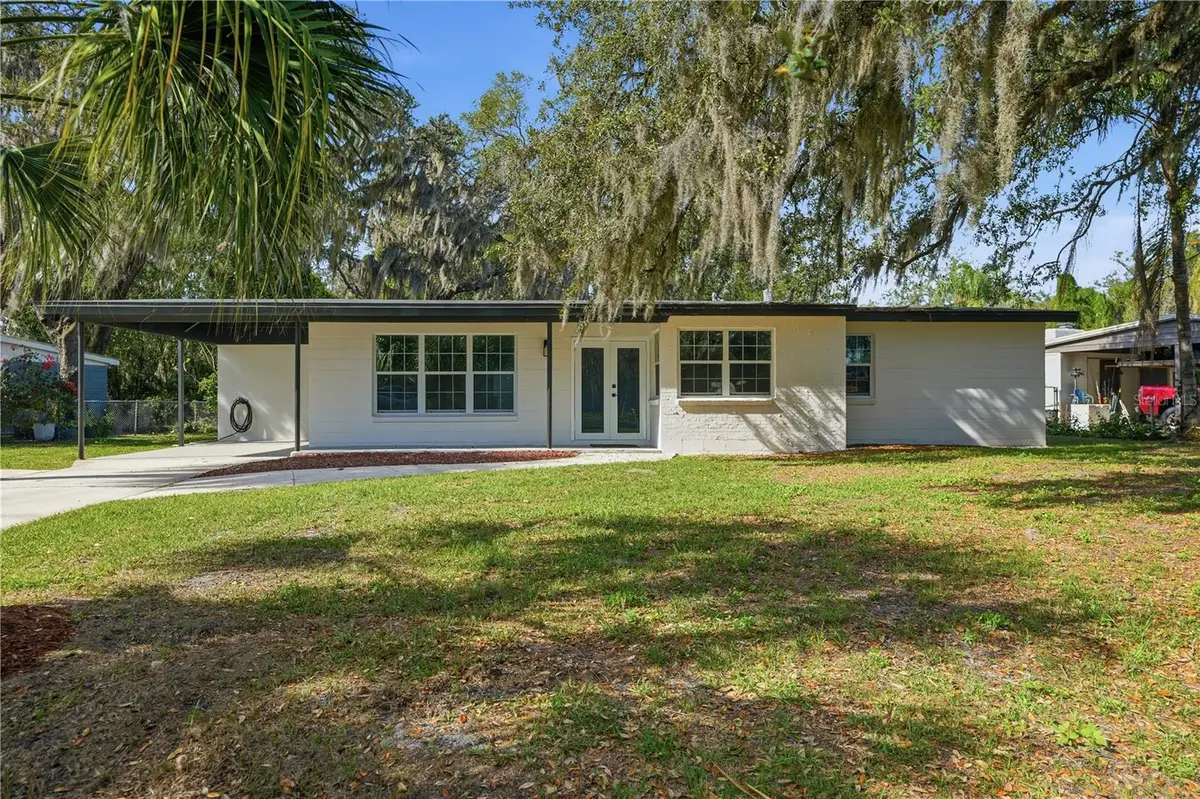 707 Aberdeen Circle, Tampa, FL 33617 - #1