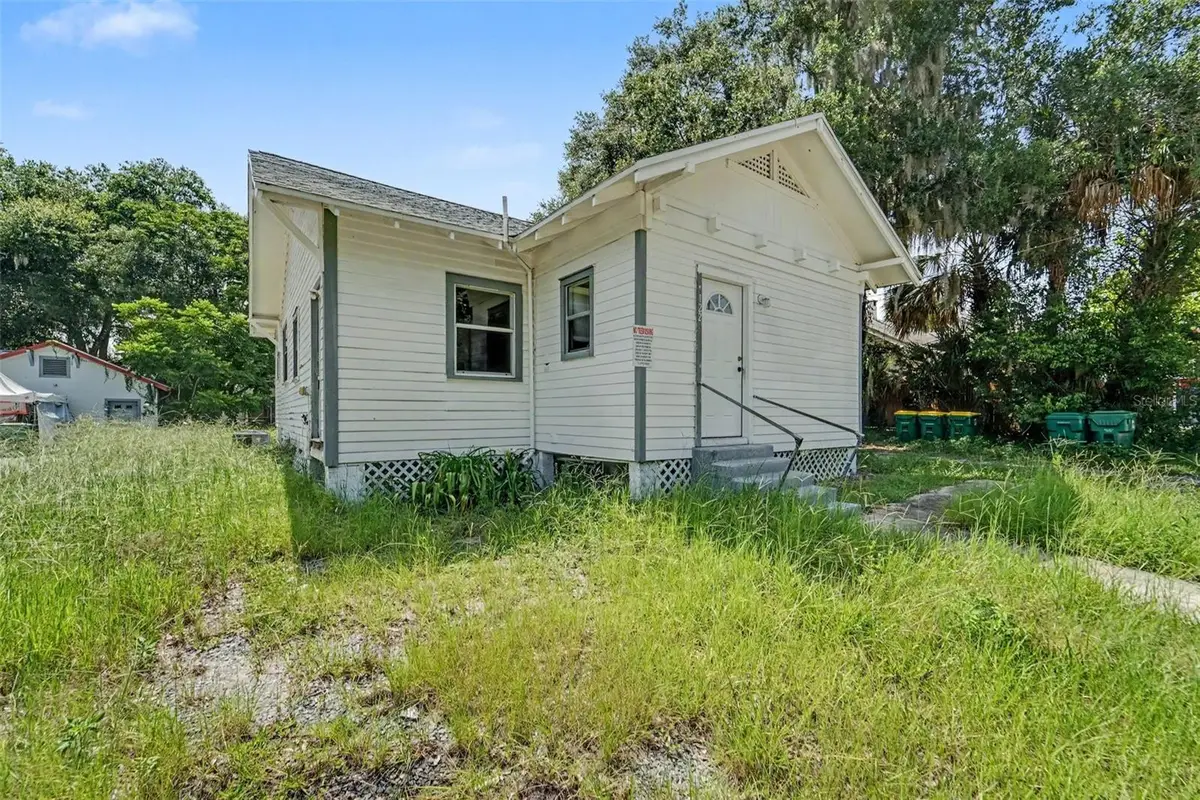 122 S Garfield Avenue, Deland, FL 32724 - #1
