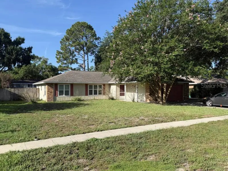 3260 Mary Lane, Mount Dora, FL 32757 - #2