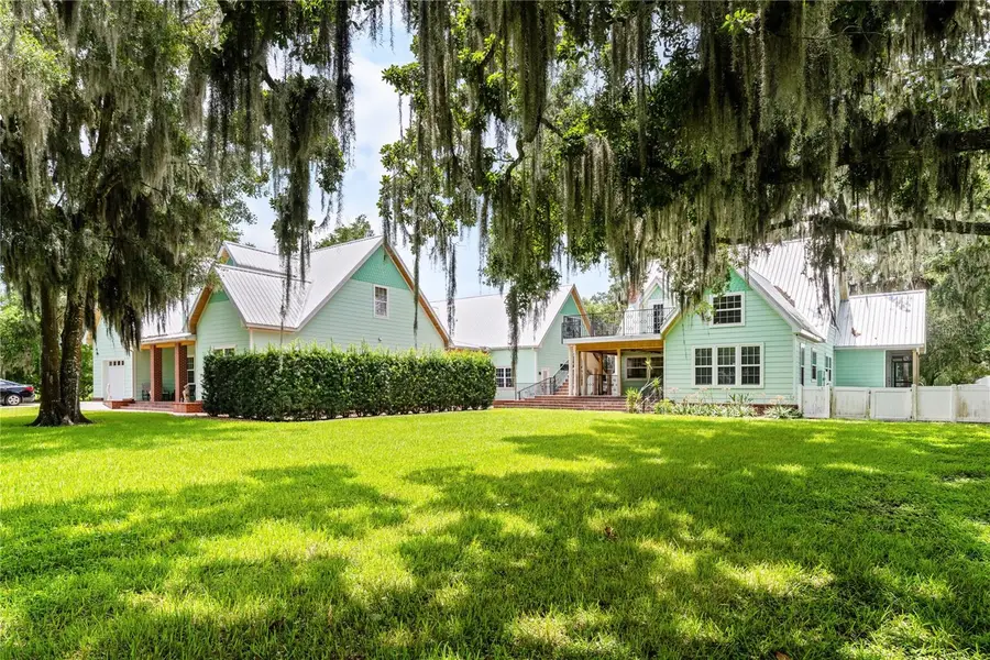 2424 E New York Avenue, Deland, FL 32724 - #2