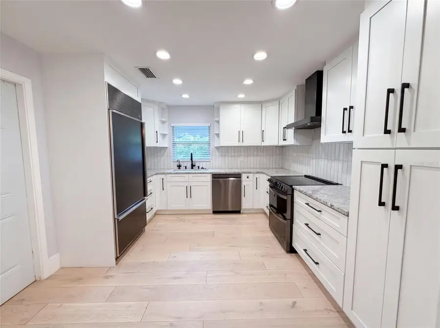 8028 Conservatory Circle, Sarasota, FL 34243 - #2