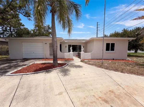 8053 Embassy Boulevard, PORT RICHEY, FL 34668