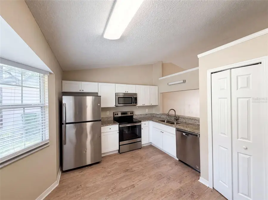 2715 Lorraine Drive, Leesburg, FL 34748 - #2