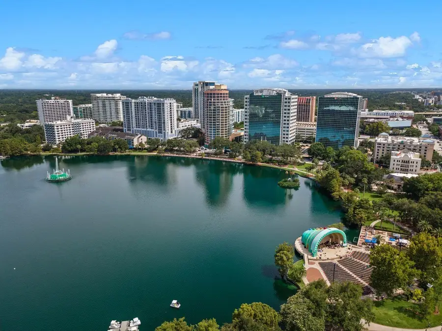 1008 E Ridgewood St, Orlando, FL 32803 - #2