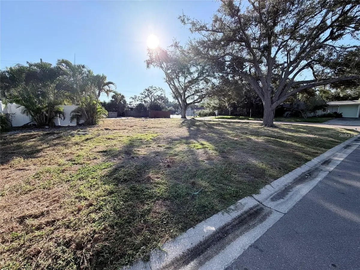 3626 S Omar Avenue, Tampa, FL 33629 - #1