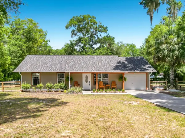 12290 SE 141st Avenue Road, OCKLAWAHA, FL 32179