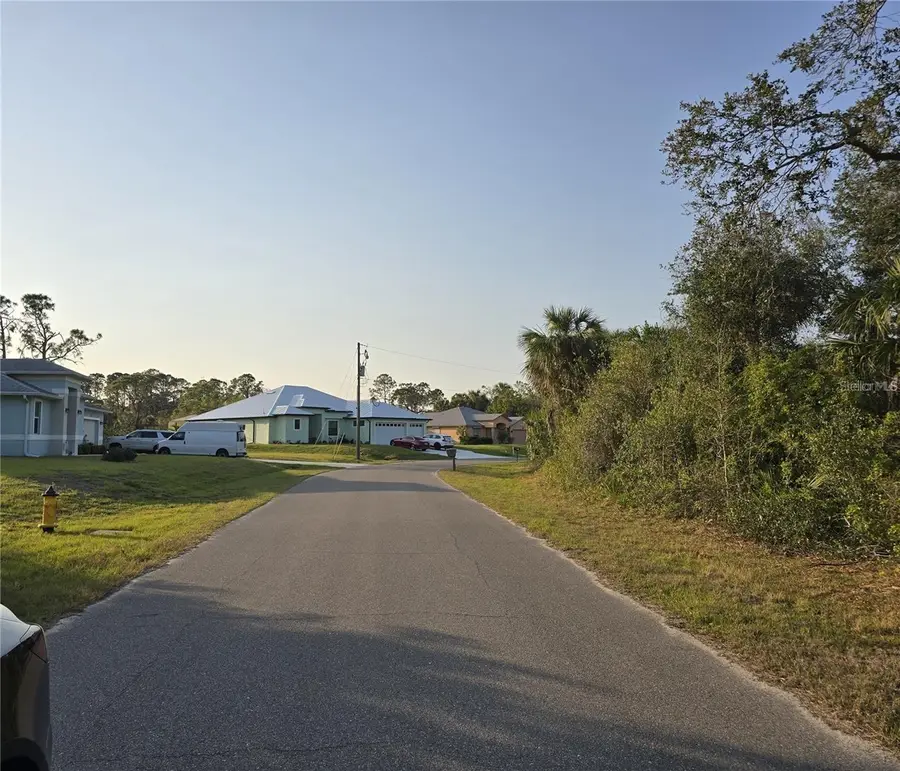 348 Ramblewood Street, Port Charlotte, FL 33953 - #3