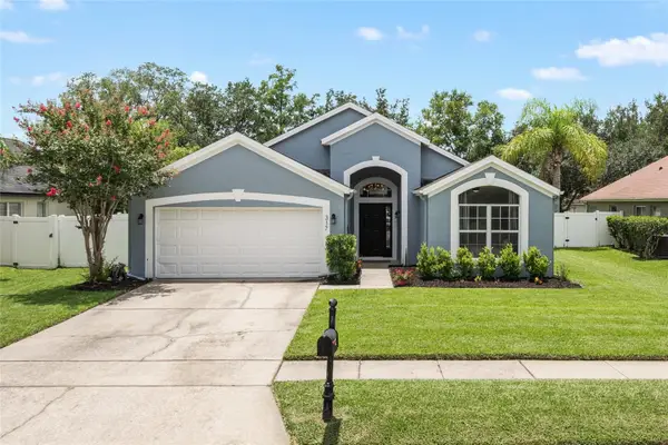 317 Bridge Creek Boulevard, OCOEE, FL 34761
