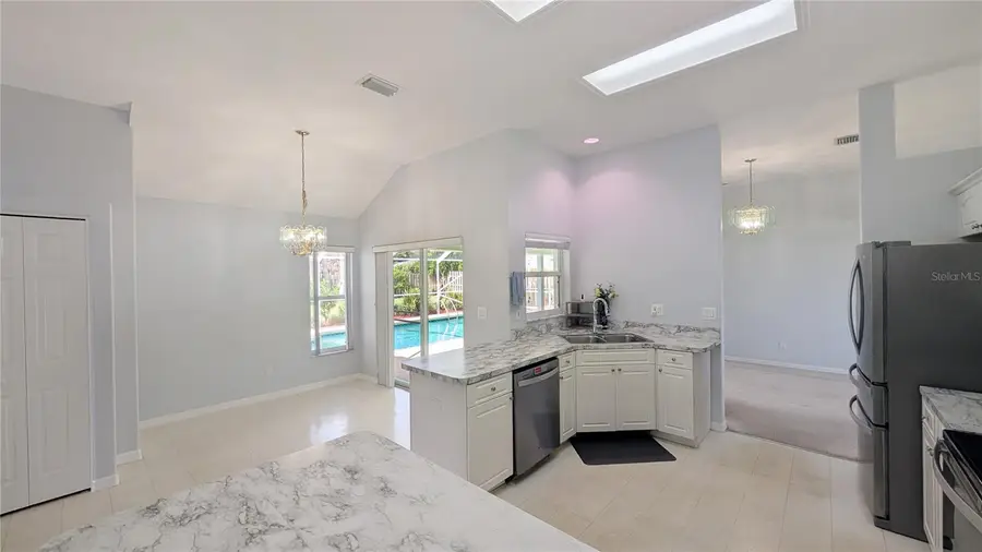 114 N 19th Circle Sw, Vero Beach, FL 32962 - #3