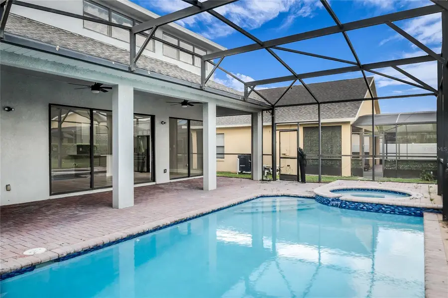 563 Lake Davenport Circle, Davenport, FL 33837 - #2