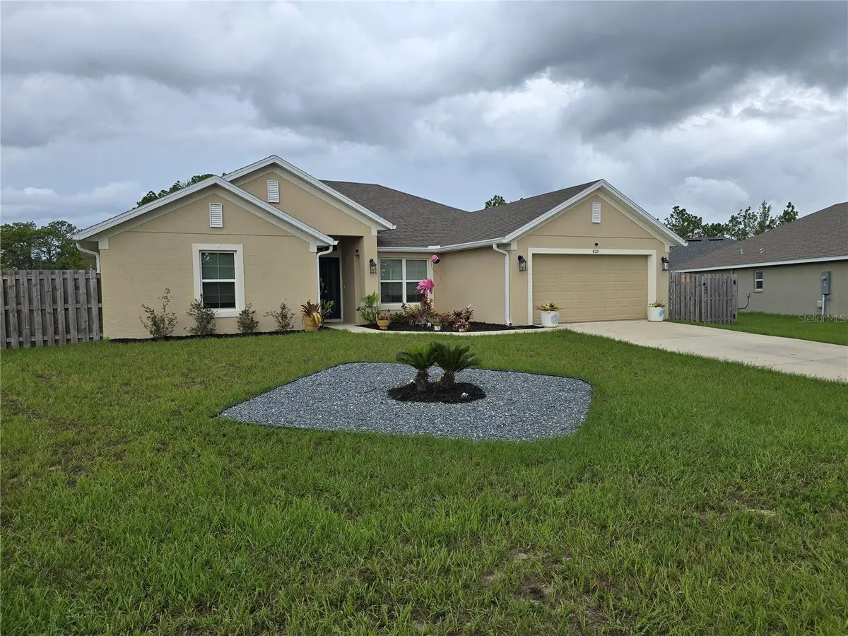 825 W Hallam Drive, Citrus Springs, FL 34434 - #1