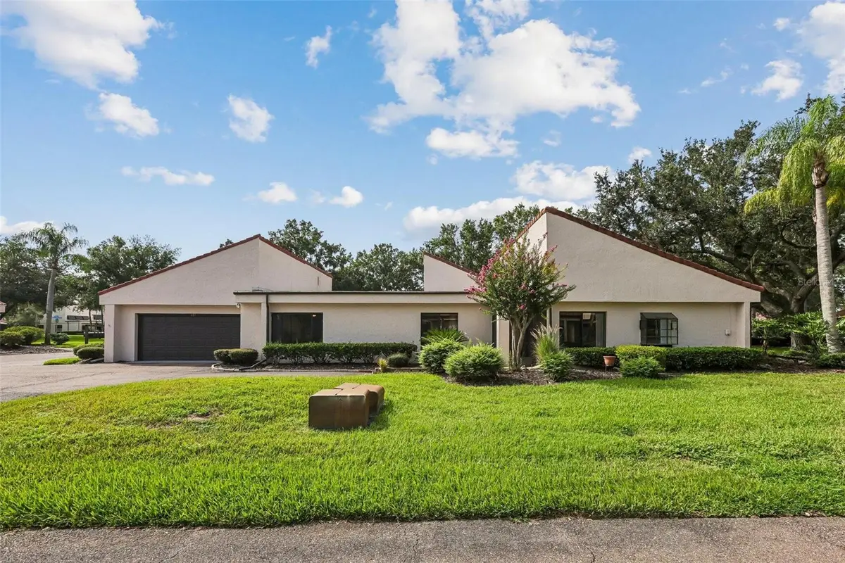 107 Seville Court N, Plant City, FL 33566 - #1