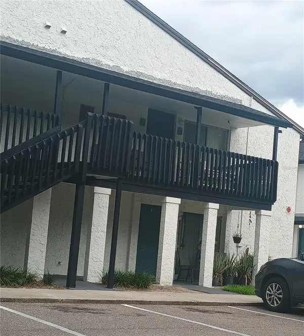 4111 S Semoran Boulevard #15, ORLANDO, FL 32822